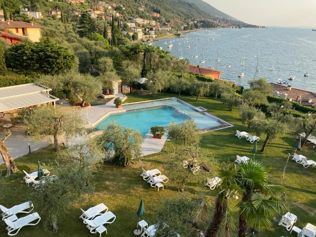 Hotel Baia Verde