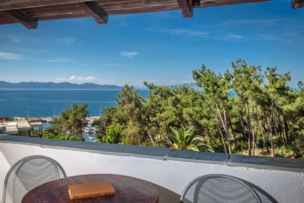 Leandros Hotel