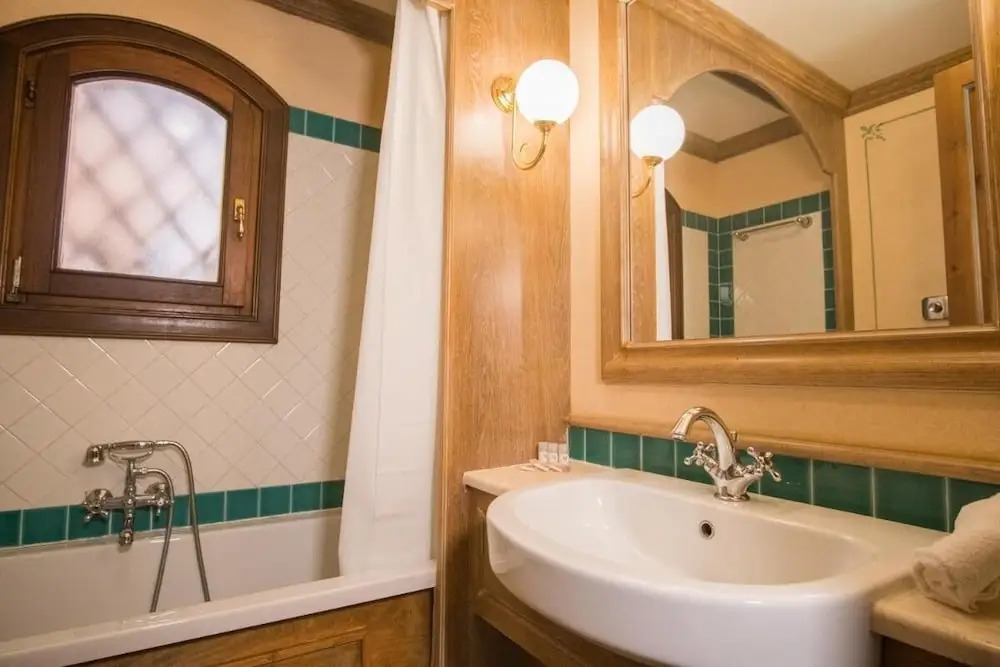 Beautiful Il Giardino Degli Oleandri one Bedroom Premium Apartment Sleeps 4