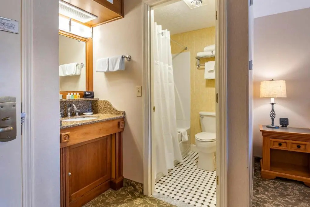 The Meadowmere Resort