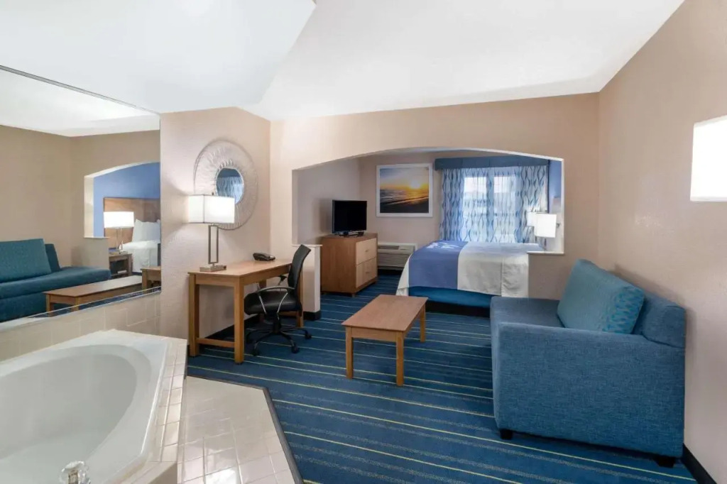 Days Inn Panama City 23 Rd St