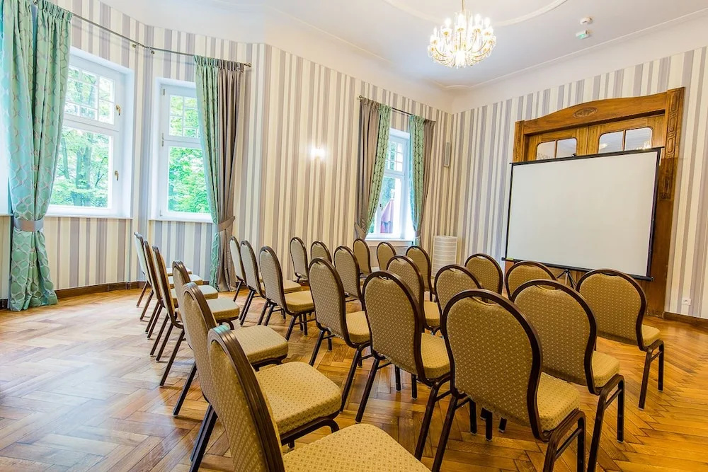 Hotel Dębowy Biowellness & SPA
