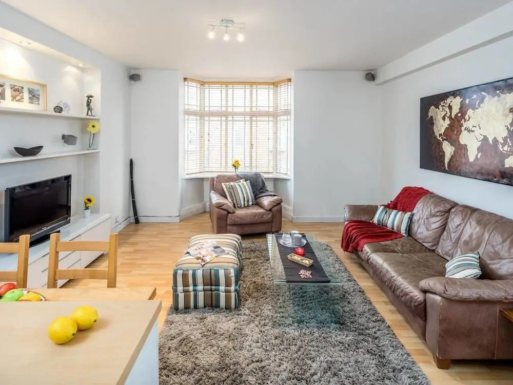 2 bed in Amazing West London Location