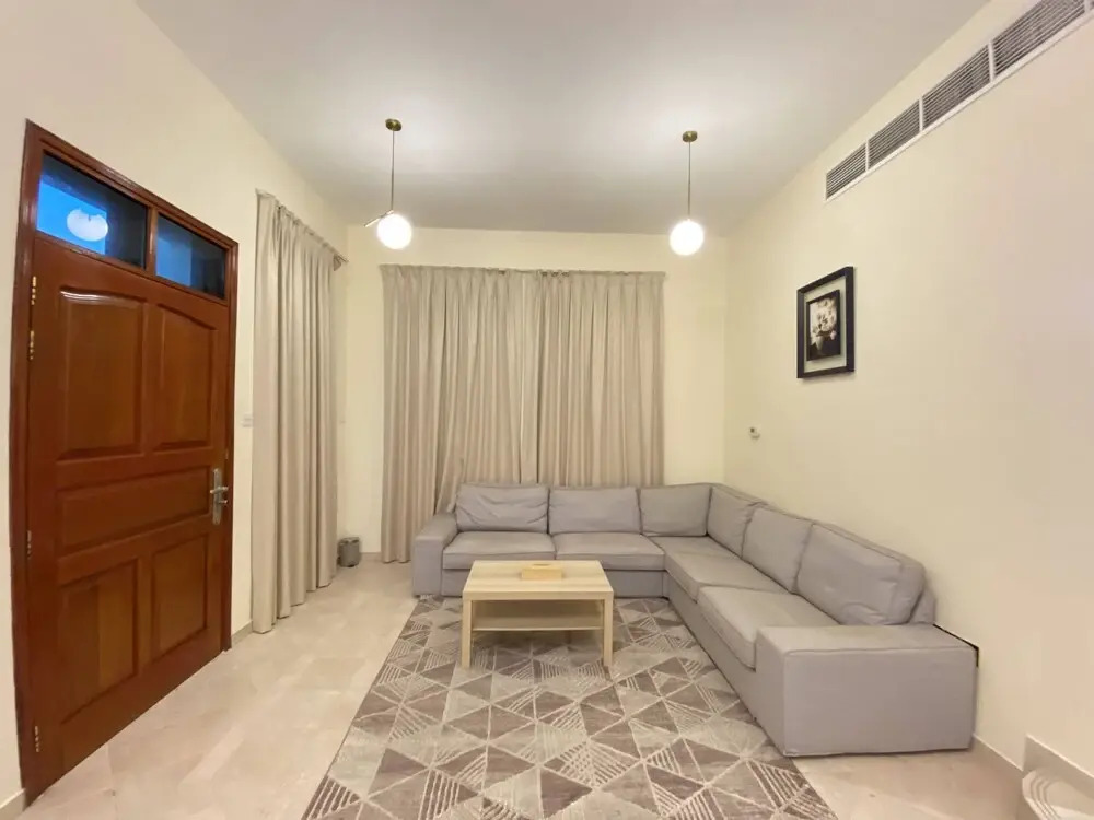LuxBnB 3BD Villa Mirdif Newly Furnished