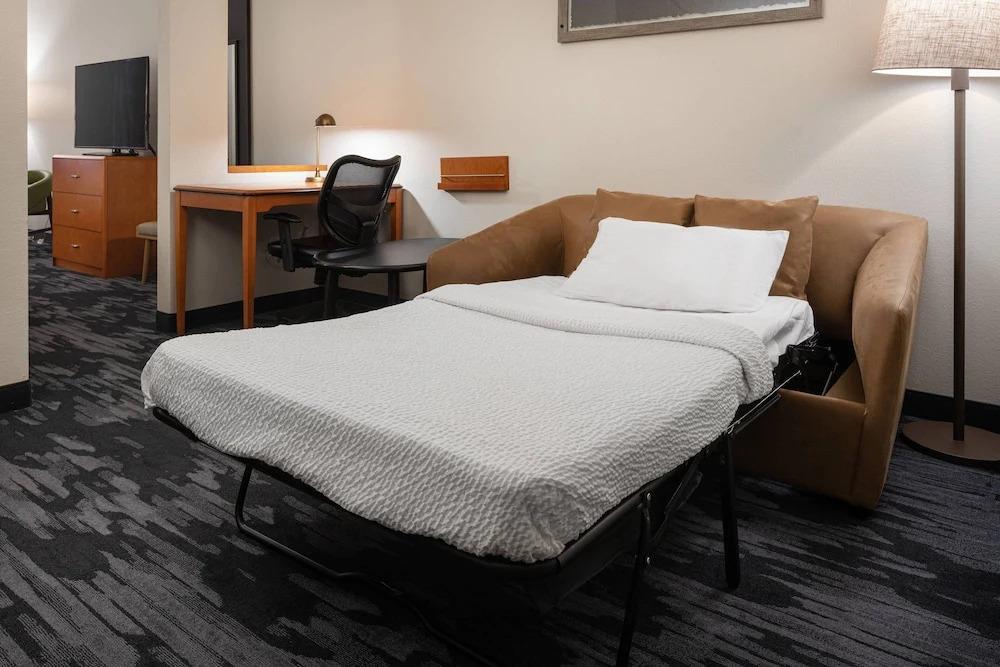 Fairfield Inn & Suites by Marriott Visalia Tulare