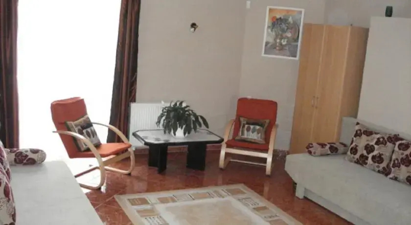 Csiszár Panzió és Apartmanház