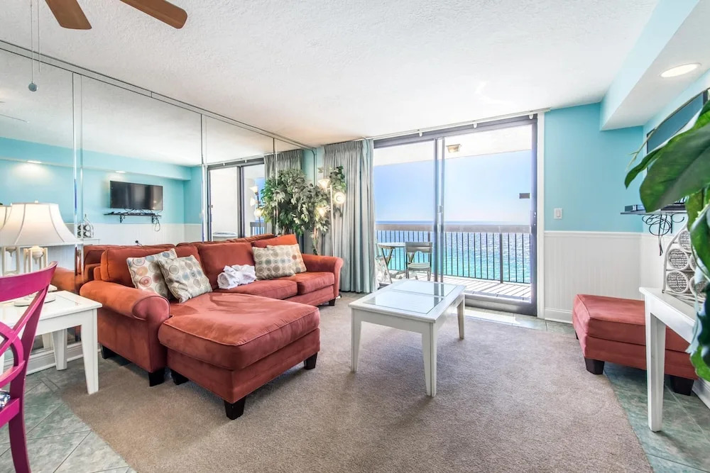 SunDestin 1703