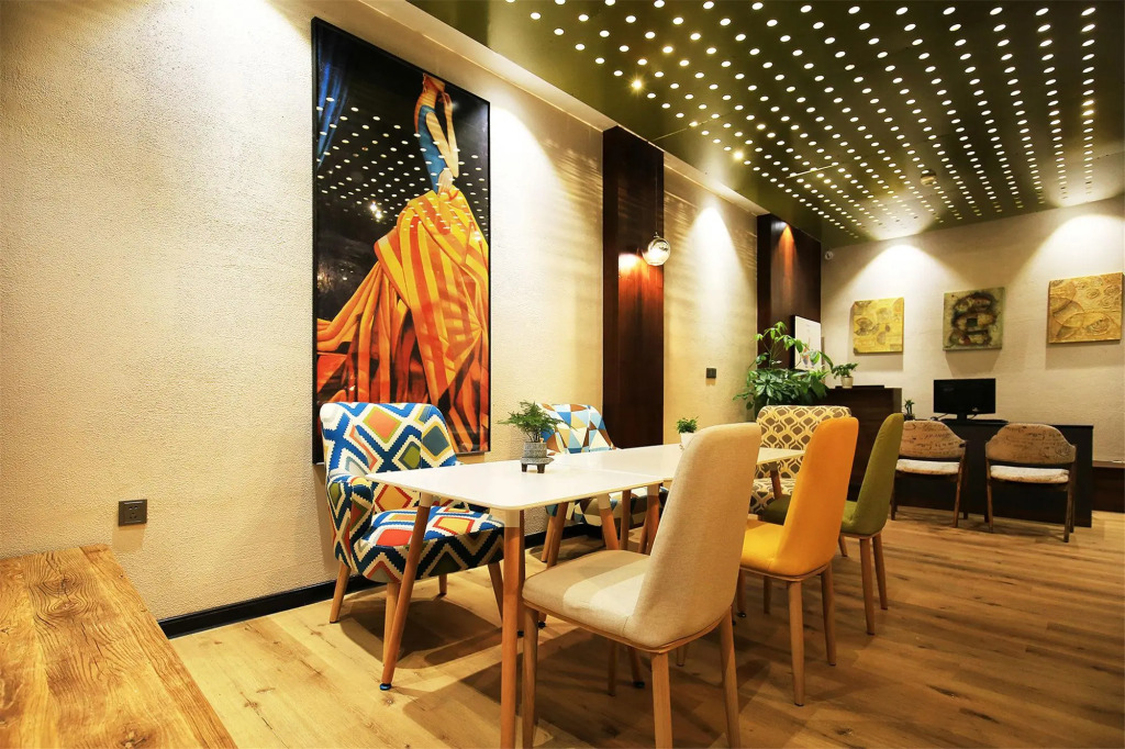Guihu Bieyuan Riverside View Homestay