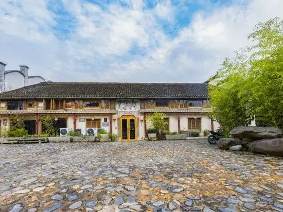East Garden Boutique Hotel