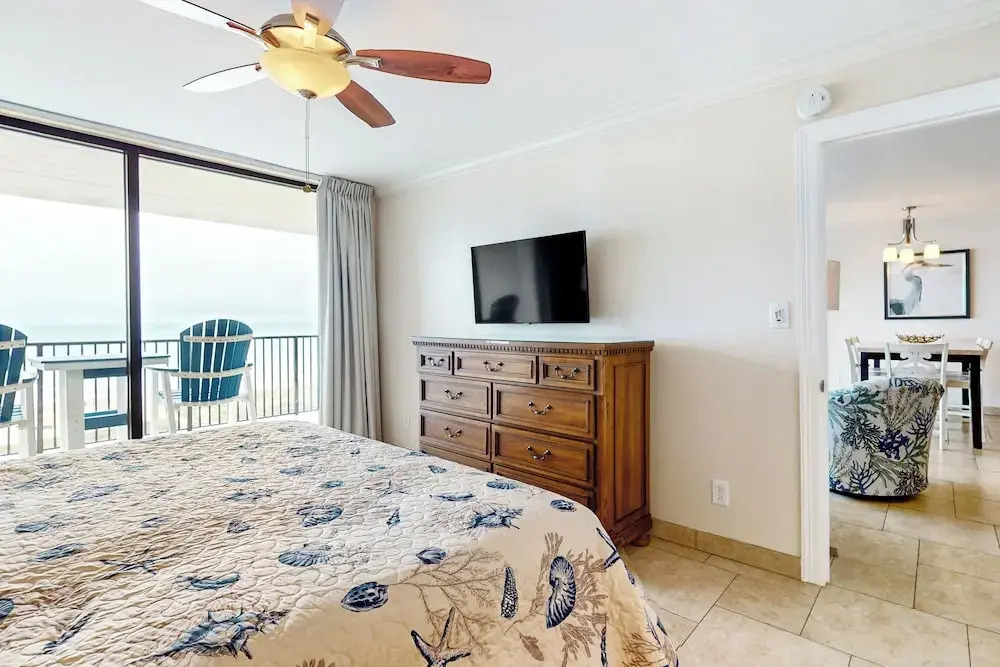 3BR Gulf-view Resort Condo: Suntide III - Unit 605