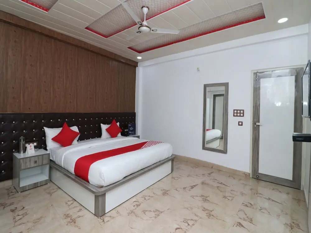 OYO 13722 hotel walnut inn