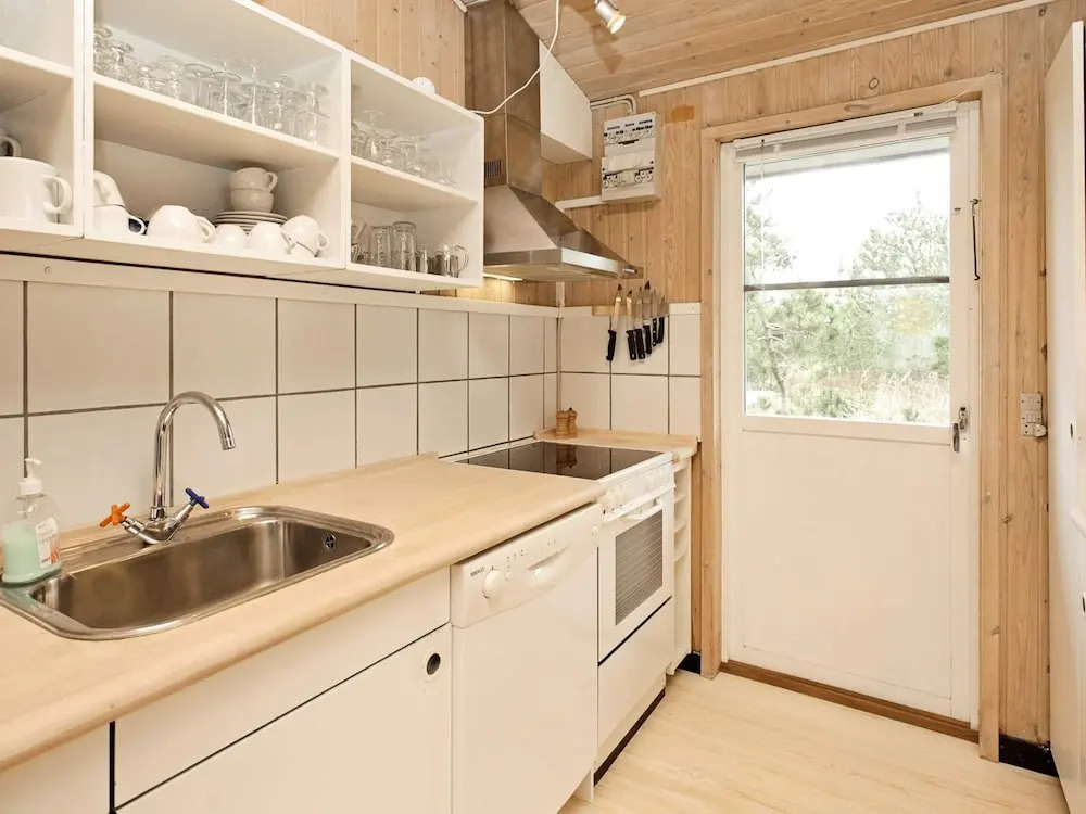 8 person holiday home in Ålbæk-By Traum