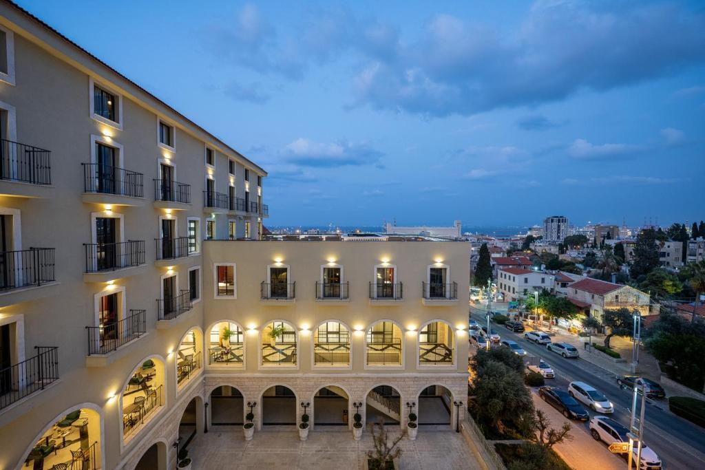 Hotel Botanica- Limited Edition By Fattal