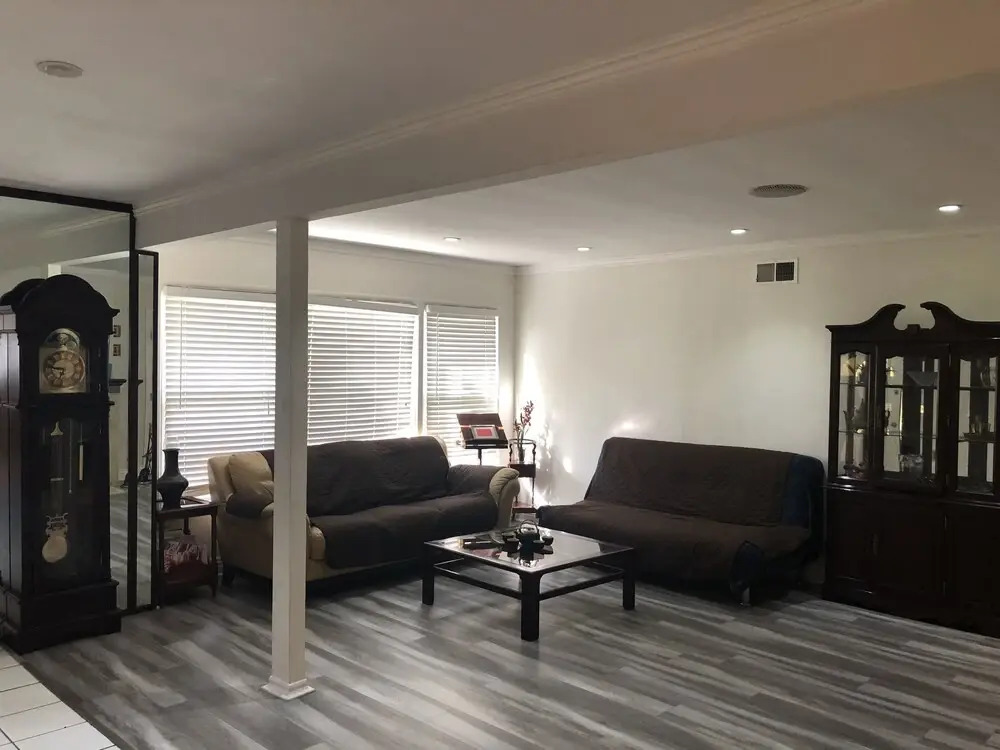 Lovely 2 Bedroom Home with Pool