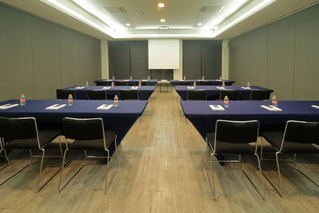 City Express Plus by Marriott Monterrey Galerías