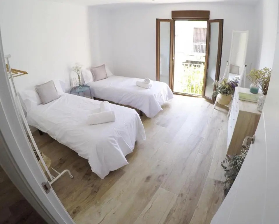 Urban Chic 2 bedrooms Center Santa Marina