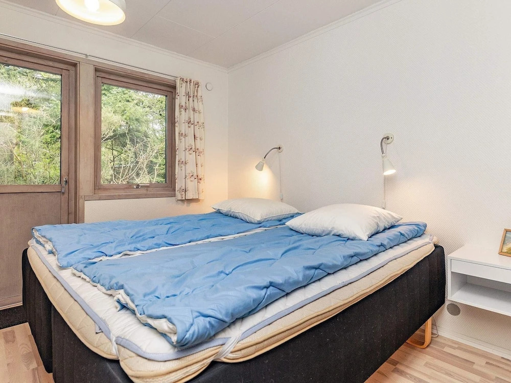 6 person holiday home in Løkken