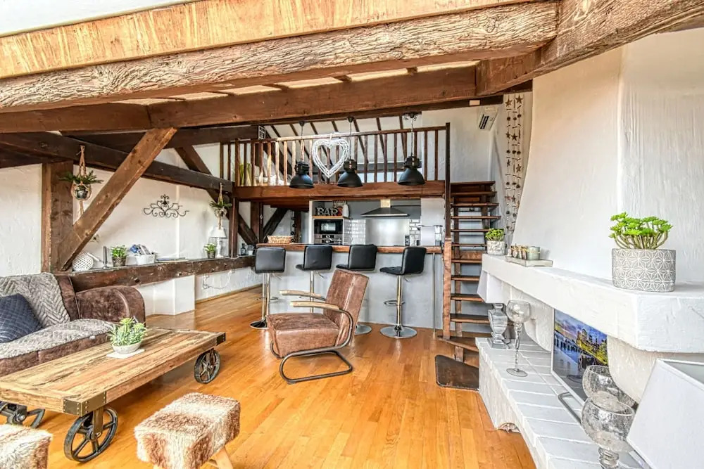 Guestready - Cozy and Rustic Duplex - 1 min Walk From Palais!