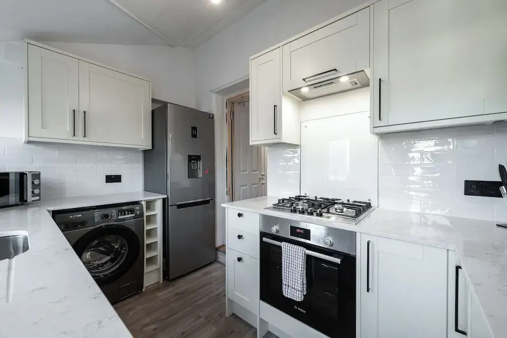 VESTO Three Bedroom Apartment in Clapham