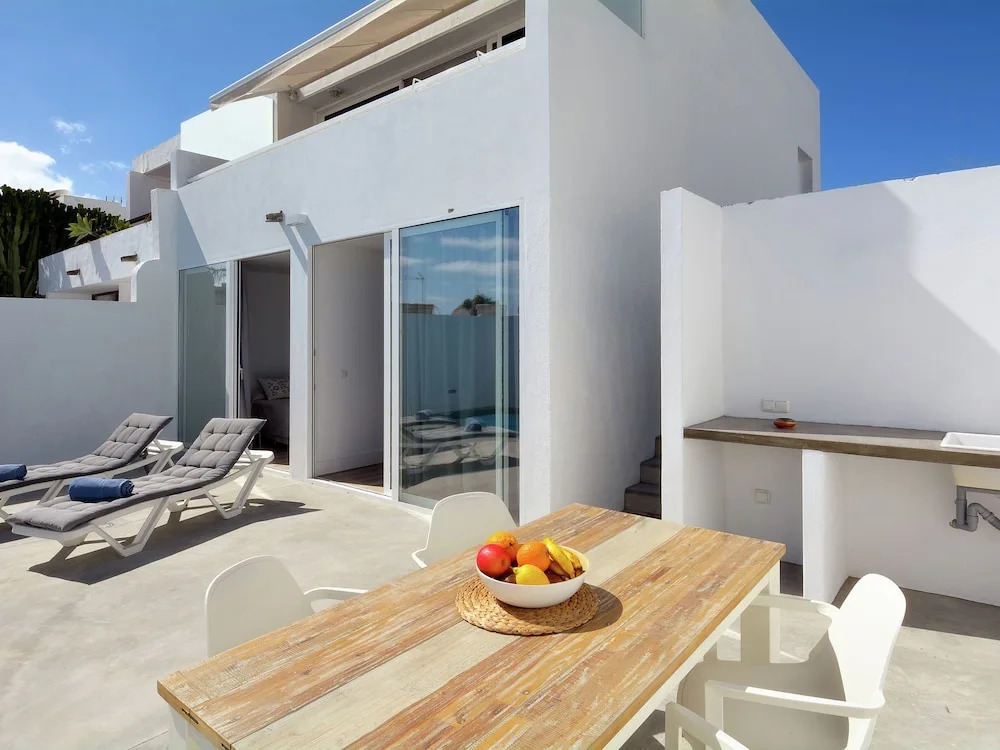 Relaxed Apartment in Puerto del Carmen With Swimming Pool