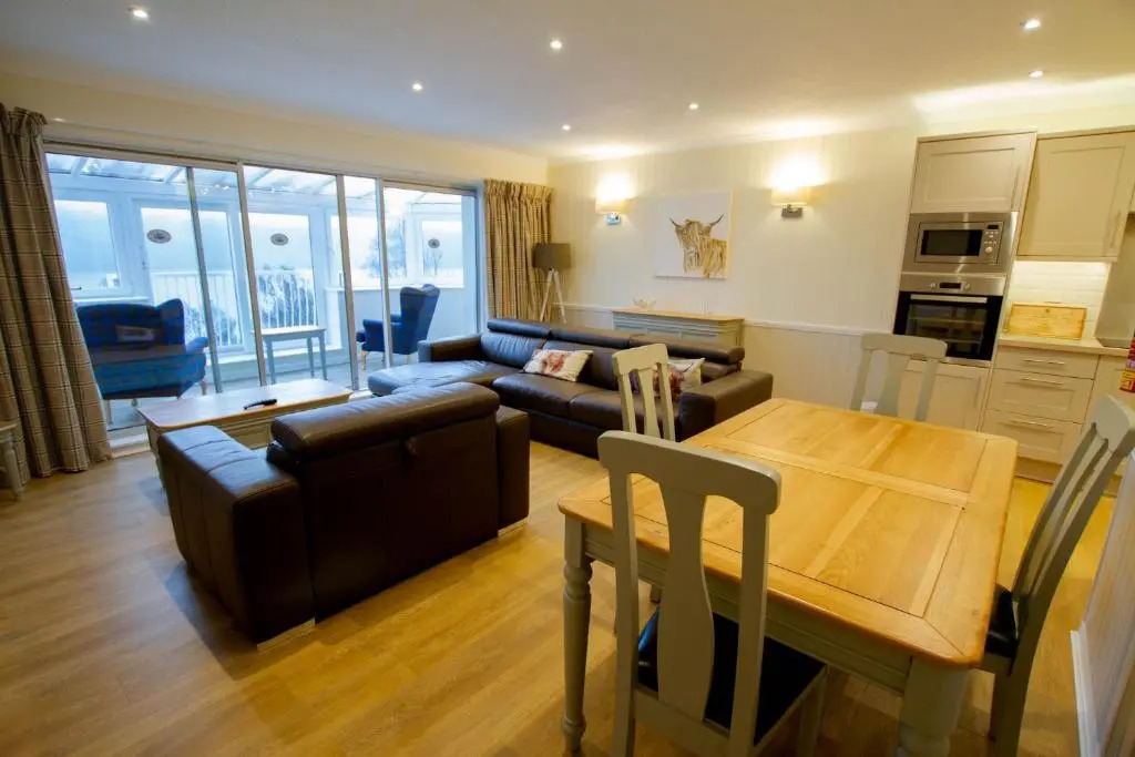 Loch Rannoch Pine Marten Lodge 8