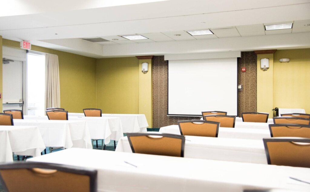 SpringHill Suites by Marriott Chicago Naperville Warrenville