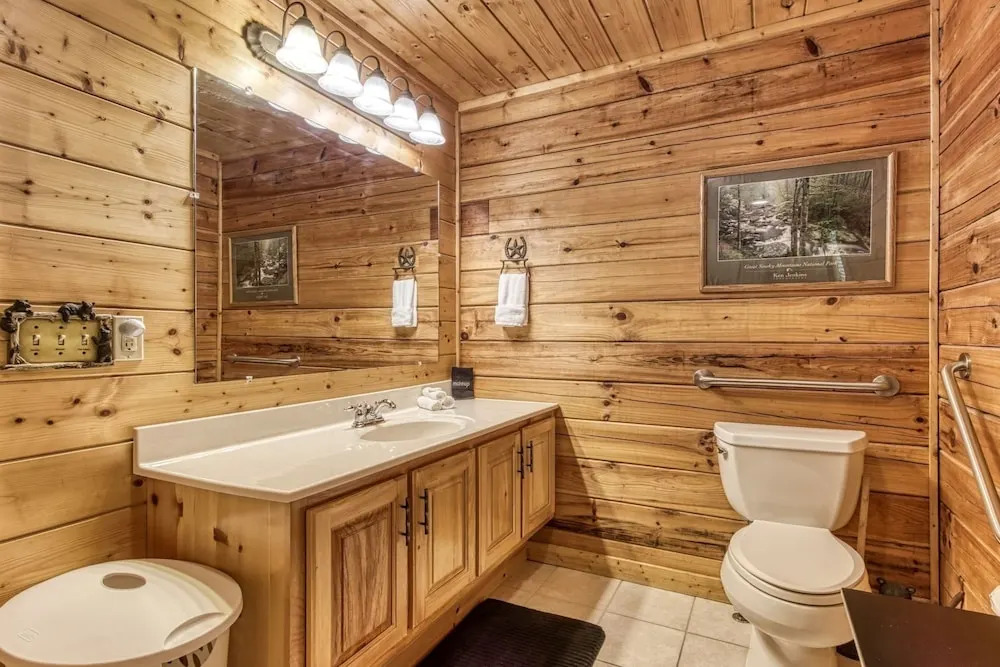 Little Slice of Heaven -1BR 1BA Close to Town and Resort Amenities cabin