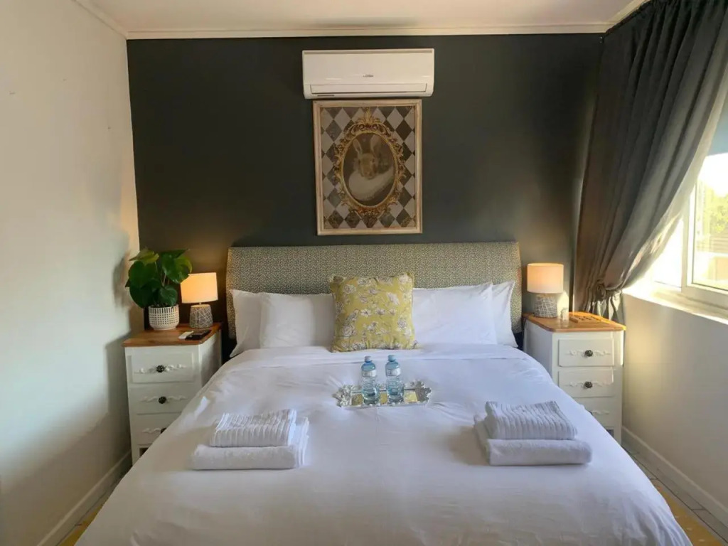 Strand Stay