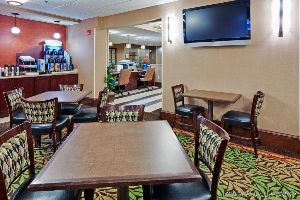 Holiday Inn Express Harrisburg East by IHG