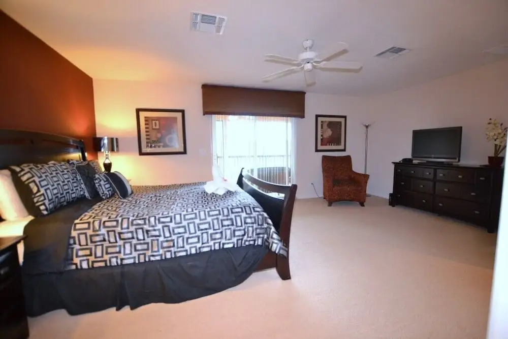 Paradise 5 Bedroom Home