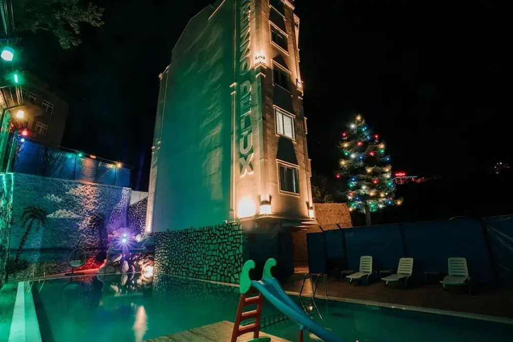 Arezzo Deluxe Suite Hotel