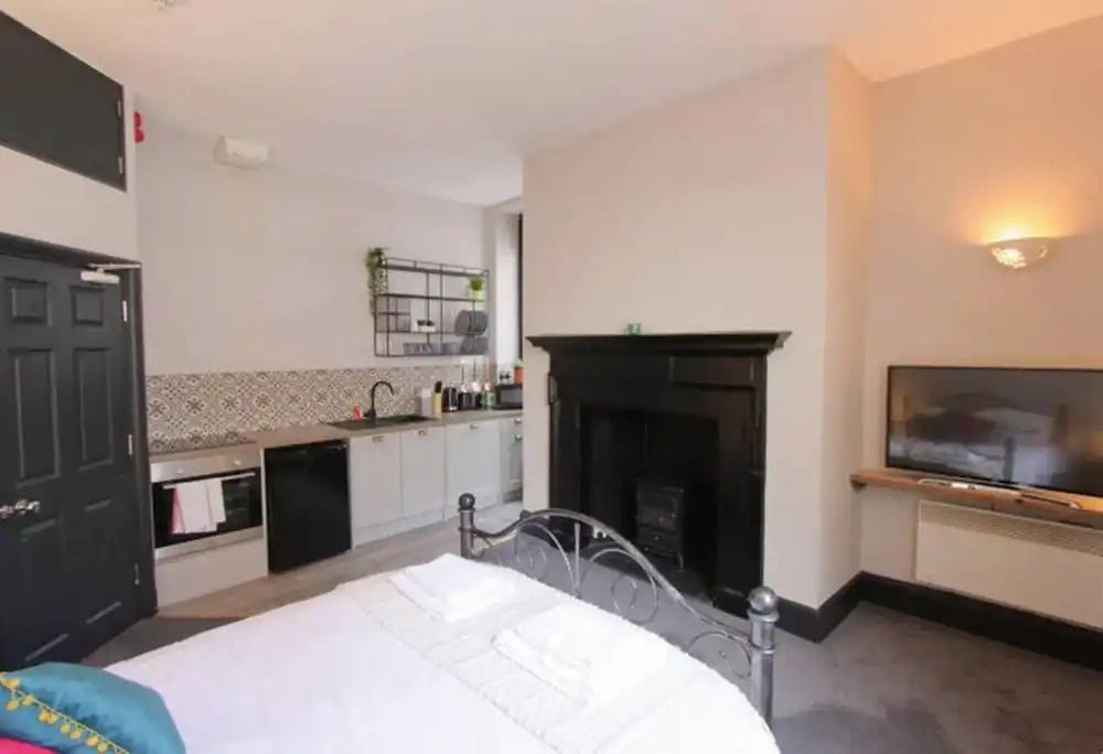 Central Bristol Bohemian Studio