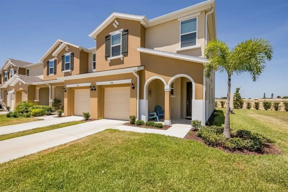 Compass Bay 5153