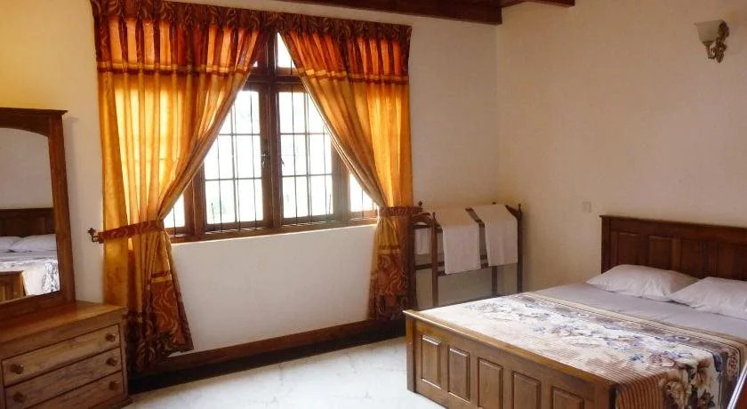 Rose Villa