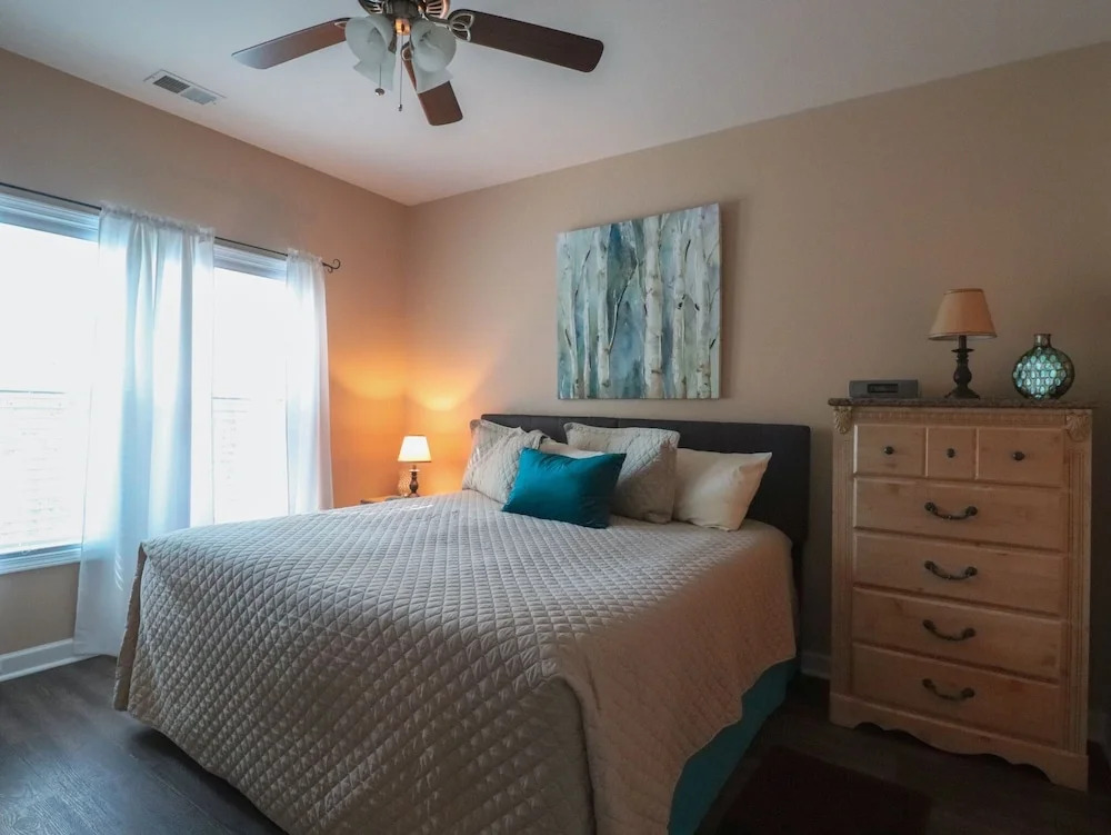 Willow Bend #1122 2 Bedroom Condo by RedAwning