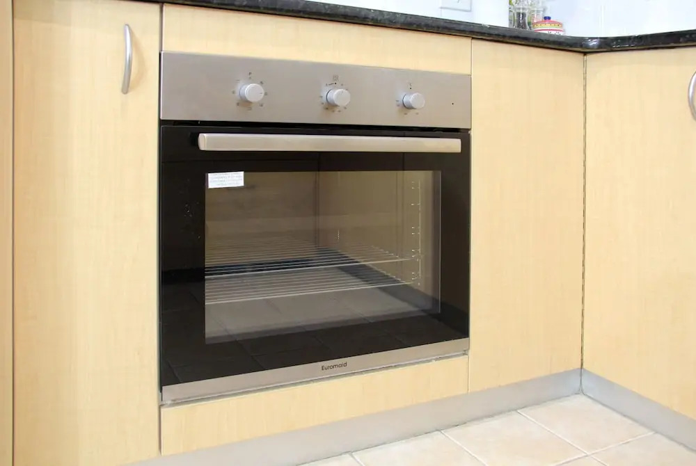 Adelaide Cbd Apartment - 3Br, 2Bath & Carpark