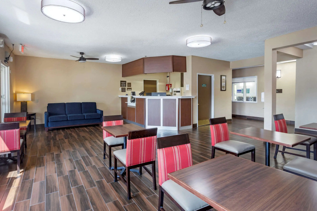 Comfort Inn Rockford near Casino District