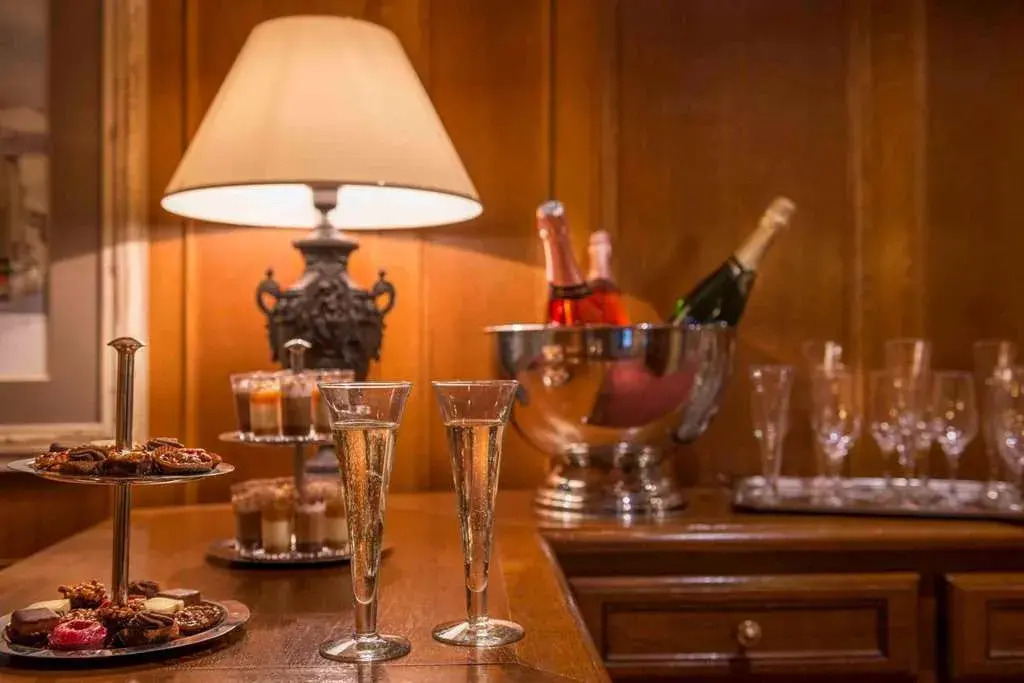 Les Plumes Hotel