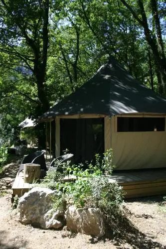Prehistoric Lodge
