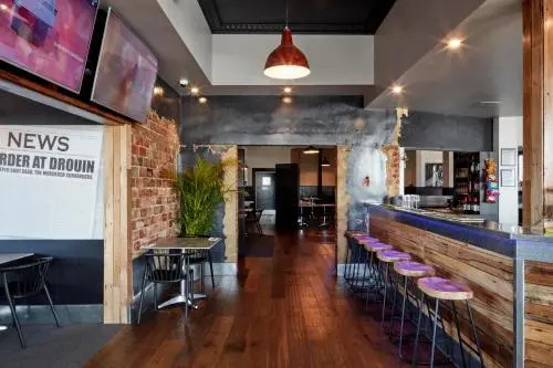 The Royal Hotel, Drouin
