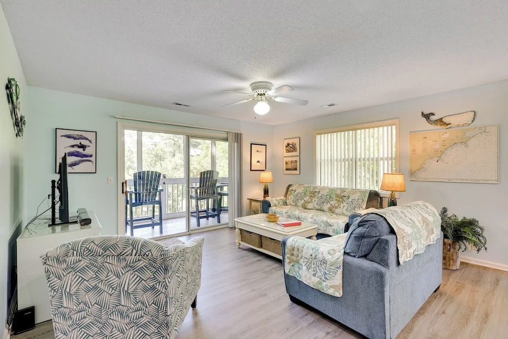 Southport Fall Getaway Condo w/ Deck + Pool