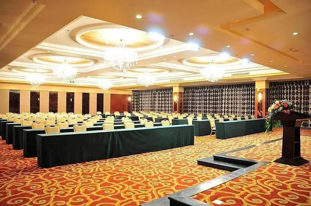 Yellow River Pearl Hotel
