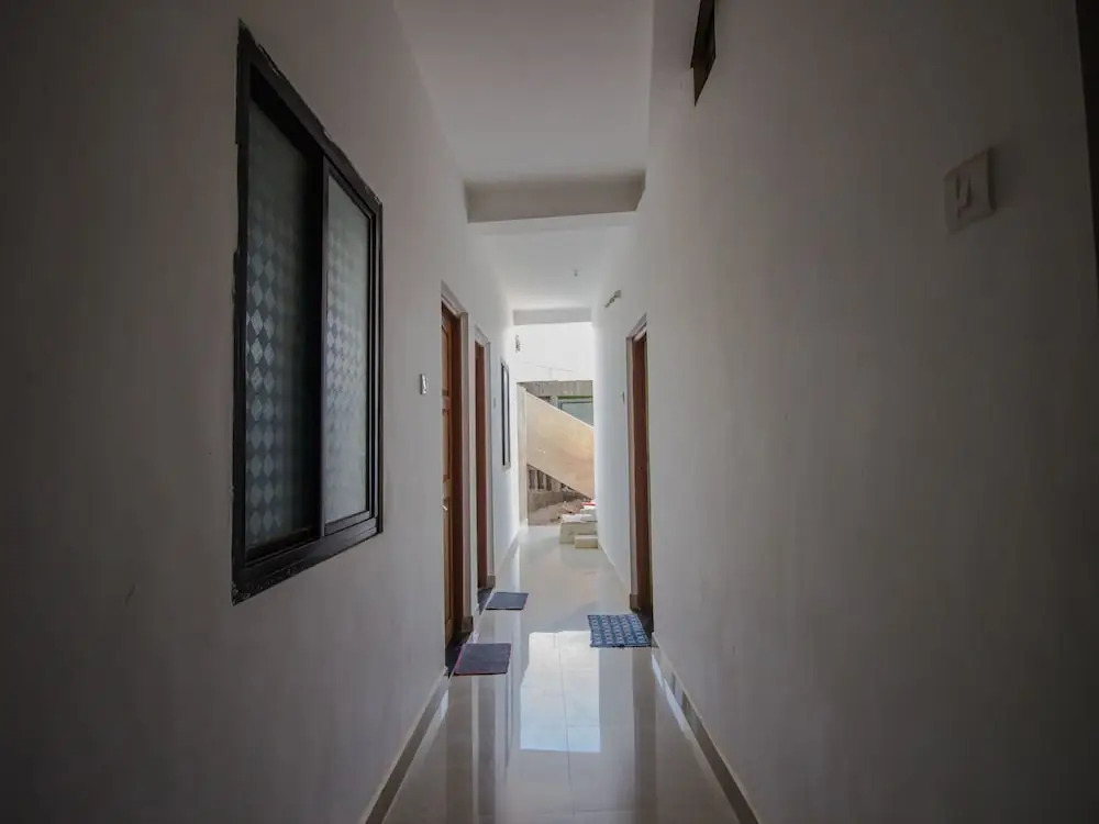 OYO 14042 Home Cozy Studio Siolim