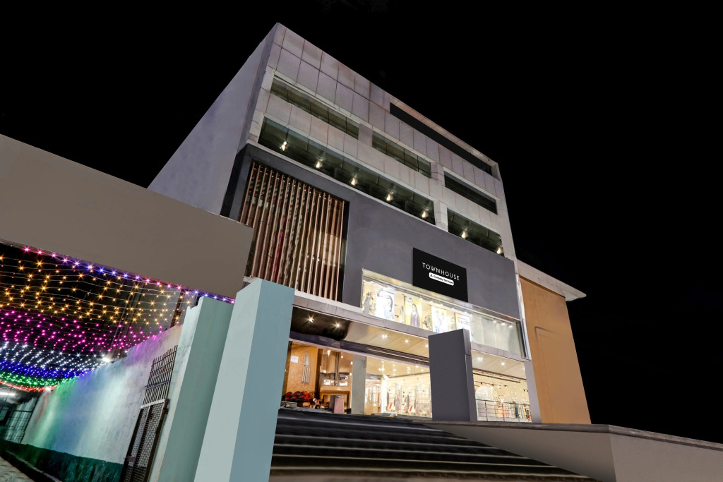 Super Townhouse Daba Garden Road