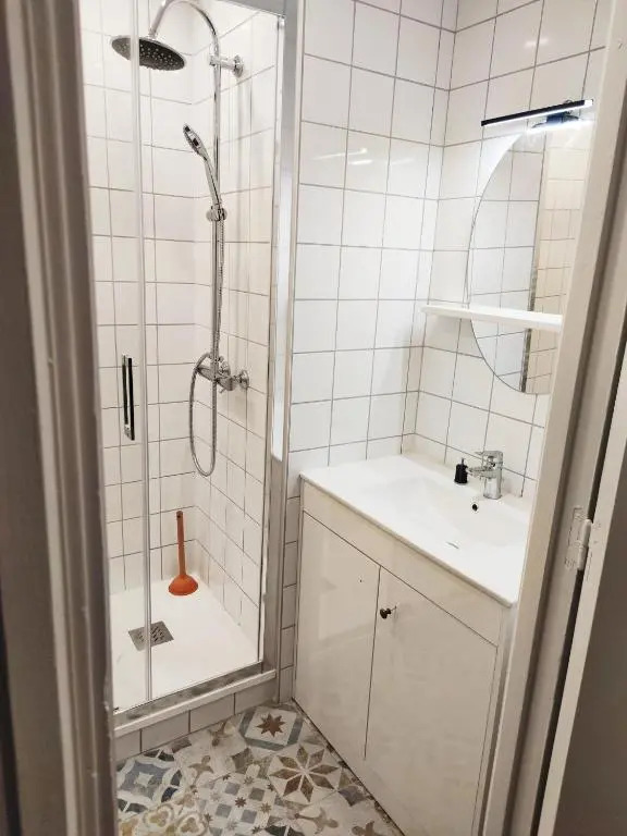 Chambre privée avec lit double