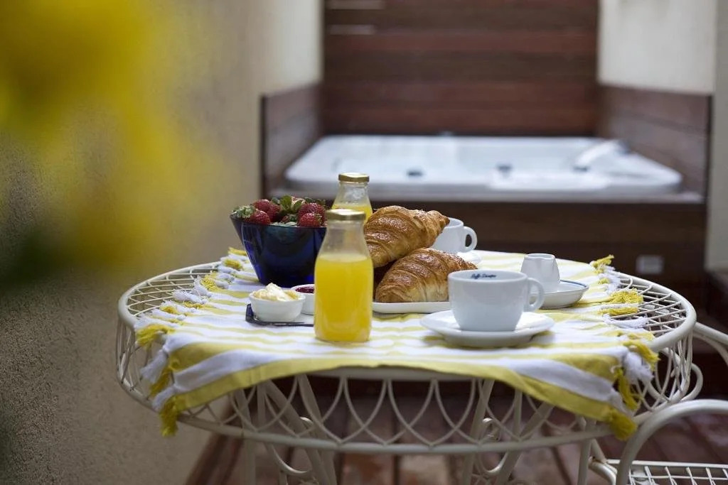 Allegro Neve Tzedek Boutique Suites with nearby shelter - By HOMY
