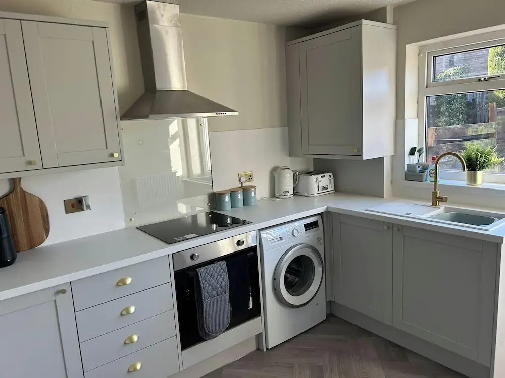 Peak District - 2 Beds - Sleeps 4 - Pet Friendly