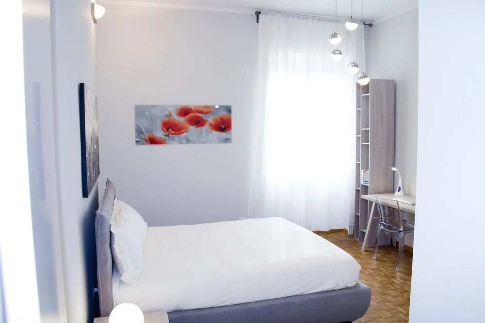 Live in The Heart of Milan