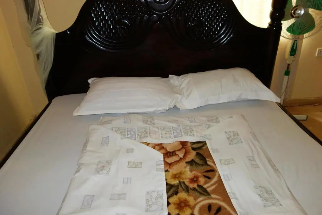 Yahoo Guest House