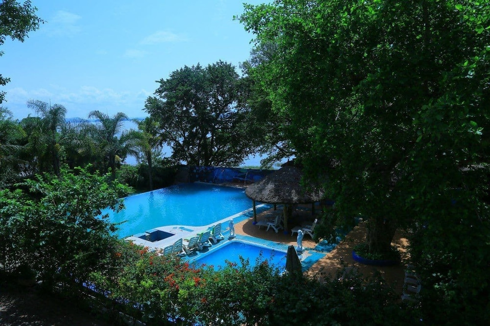 Oasis International Hotel